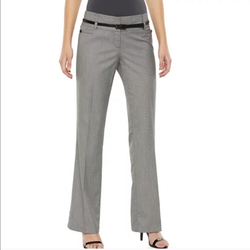 🎃🎃🎃 NWOT Women’s/Juniors Wide Leg Dress Pants - Never Worn